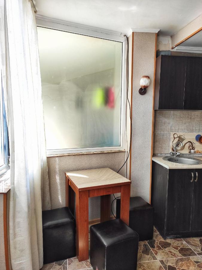 Guesthouse Ttt-1 Tbilisi Exterior photo